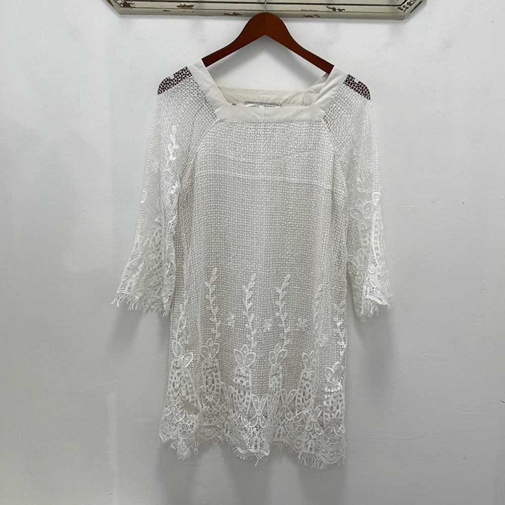 Lace dress